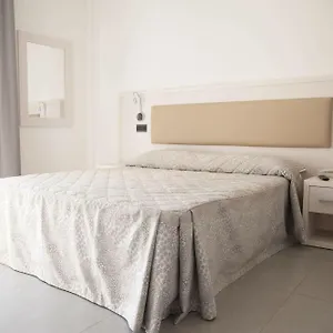 residence-albachiara.emilia-romagnahotels.net/